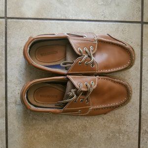 Kids highland creek boat shoes.